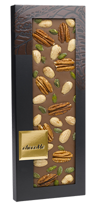 ChocoMe - Mléčná čokoláda 40% pekanové ořechy, mandle, pistácie z Bronte, 110g