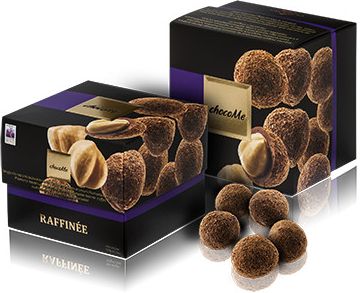 ChocoMe Raffinée - Lískové ořechy z Piemonte pokryté mletou kávou Harrar z Etiopie v oříškově mléčné čokoládě, 120g
