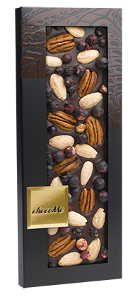 ChocoMe - Tmavá čokoláda 66% pekanové ořechy, mandle, černý rybíz, 110g